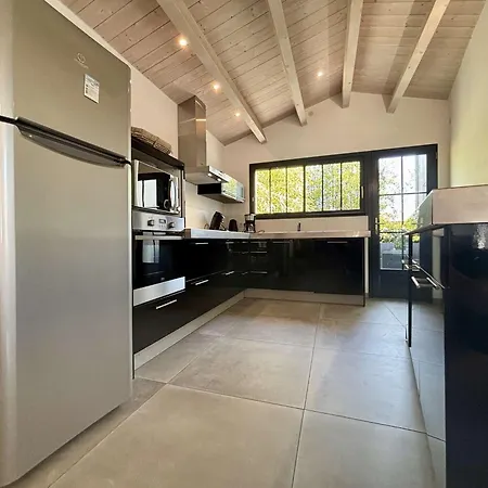 בית נופש Maison Familiale Au Coeur De Saint-denis-d'oleron, Jardin Clos, Proche - Fr-1-246a-372