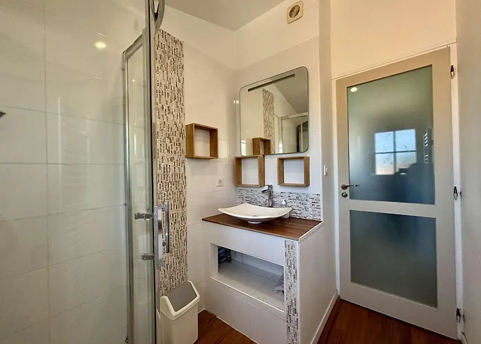 Maison Familiale Au Coeur De Saint-denis-d'oleron, Jardin Clos, Proche - Fr-1-246a-372 Saint-Denis-dʼOléron