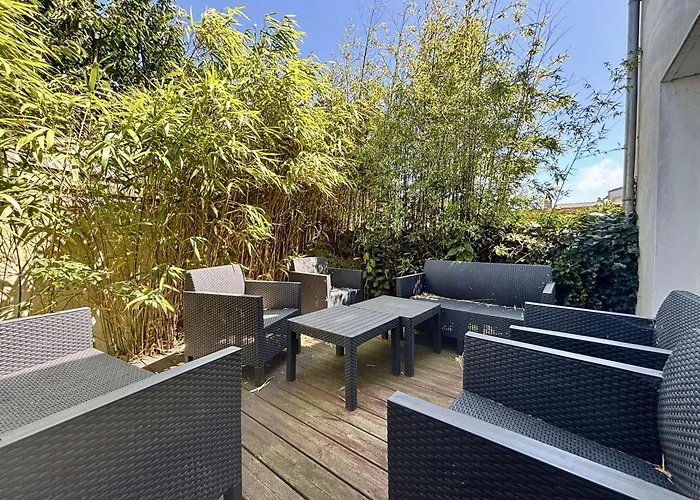 Maison Familiale Au Coeur De Saint-denis-d'oleron, Jardin Clos, Proche - Fr-1-246a-372